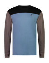 Mons Royale Mens Yotei Tech Long Sleeve Base Layer-Small-Blue Dust-aussieskier.com